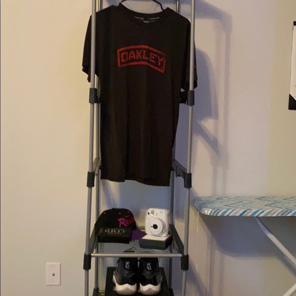 Oakley Tee